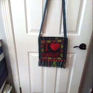 Crossbody knit handbag